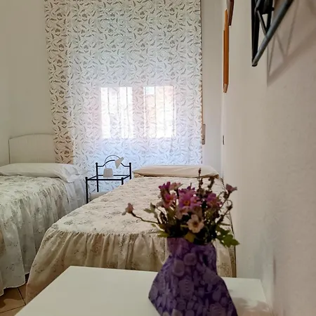 Guest house Domo Janas Olbia